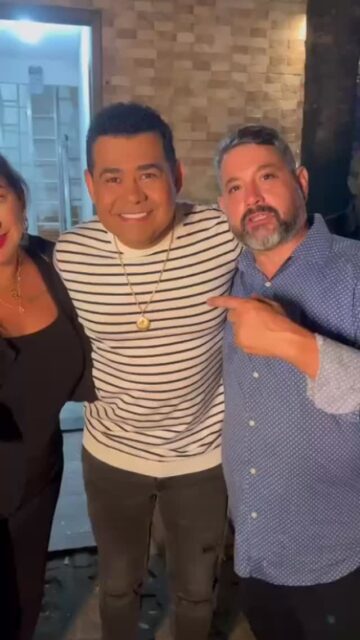 Que honra te receber de novo, @batistalimaoficial !

O Hotel 5 Sóis se alegra em ser, mais uma vez, a sua casa em Pernambuco. Obrigado pela confiança e pelo carinho de sempre!